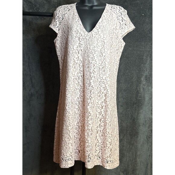 NWT ZARA PALE PINK EYELET LACE CAP SLEEVE SHIFT DRESS size XS - Picture 2 of 10